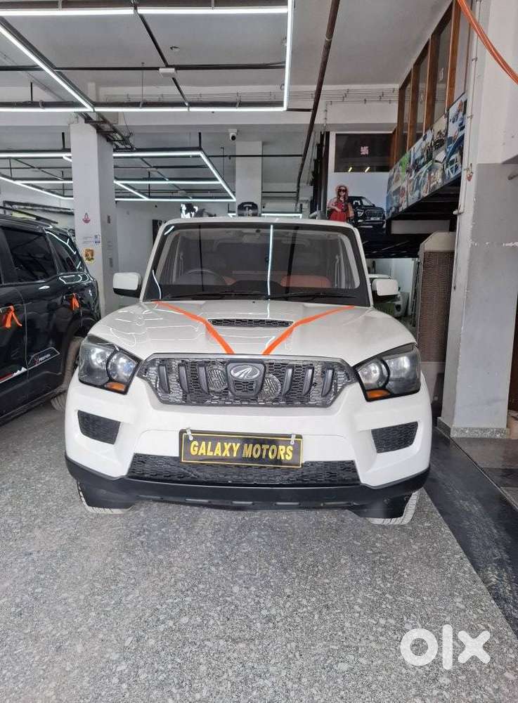 Mahindra Scorpio S6 Plus, 2015, Diesel