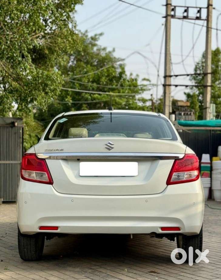 Maruti Suzuki Dzire 1.2 Zxi Cng, 2024, Petrol