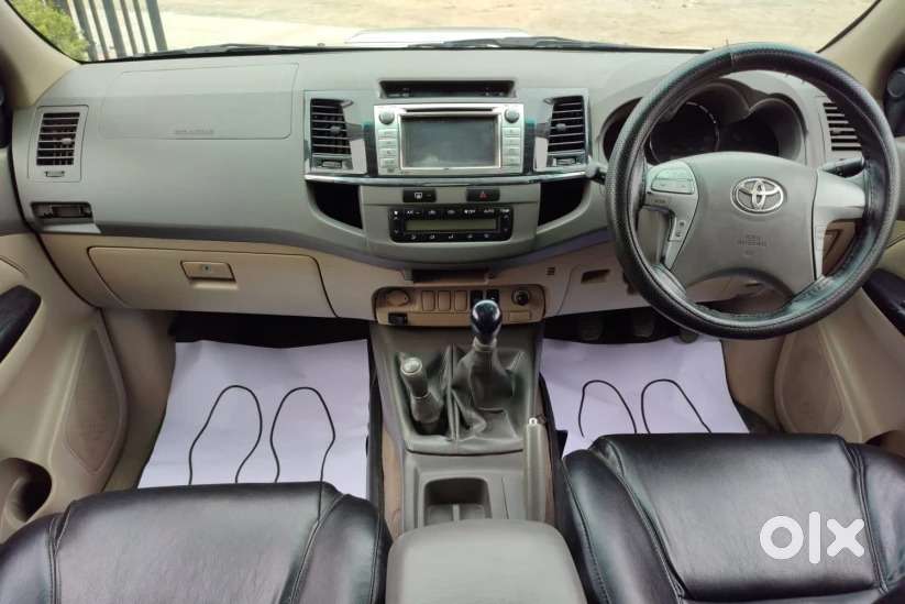 Toyota Fortuner 3.0 4x4 Manual, 2012, Diesel