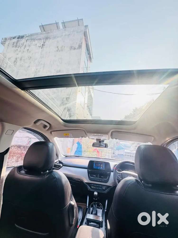 Up 15 Dr 9293 Gadi Dehradun Mein Khadi Hai