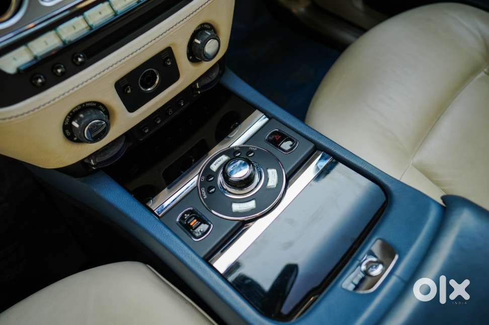 Rolls-royce Ghost, 2012, Petrol