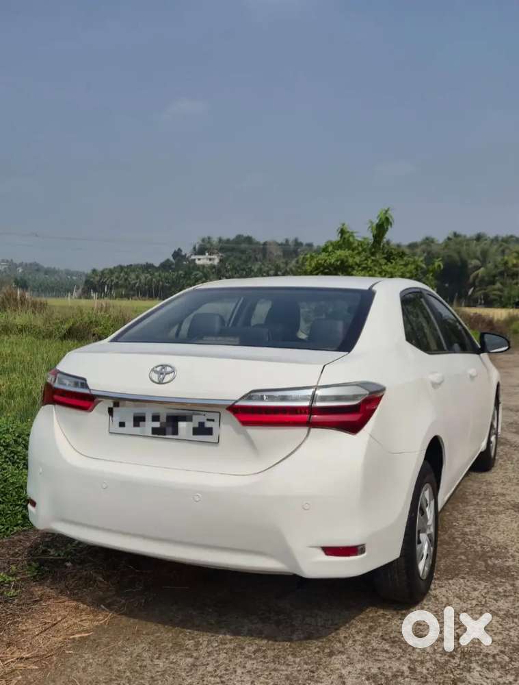 Toyota Corolla Altis (2018)