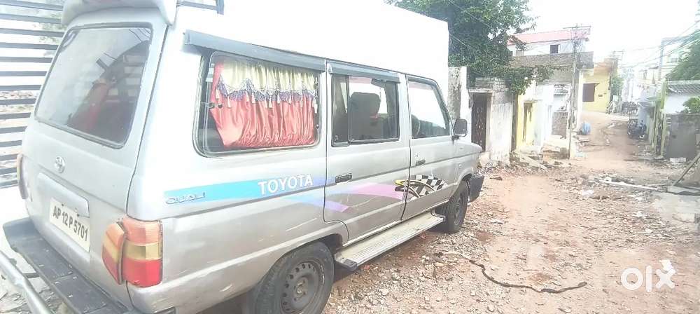Toyota Qualis Rs Diesel 2004