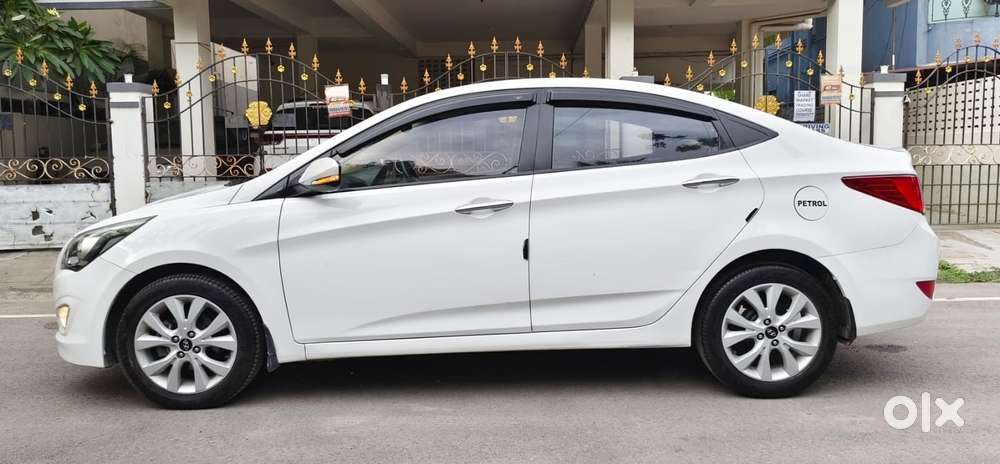 Hyundai Fluidic Verna 1.6 Vtvt Sx, 2015, Petrol