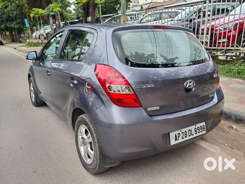 Hyundai I20 Sportz 1.4 Crdi, 2011, Diesel