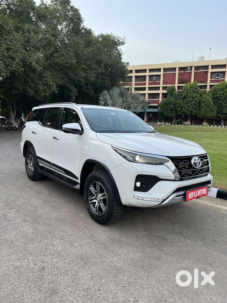 Toyota Fortuner 4x2 At 2.8 Diesel, 2024, Diesel