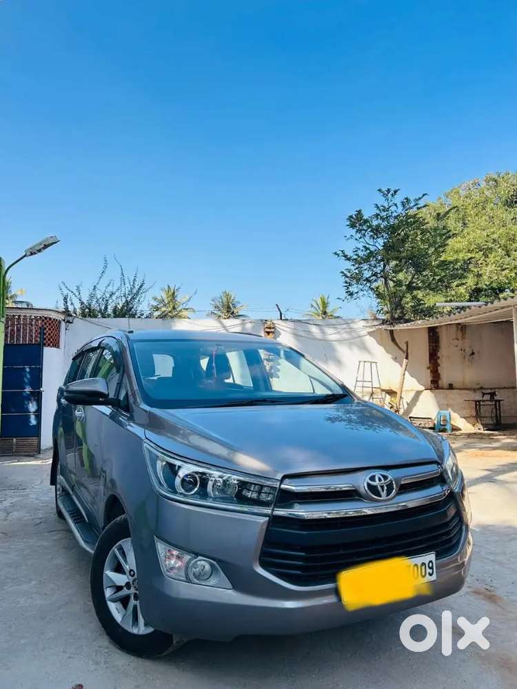 Top Model Innova Crysta Diesel