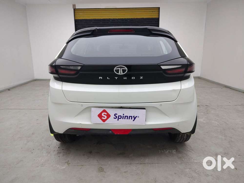 Tata Altroz 1.2 Xm Plus, 2023, Petrol