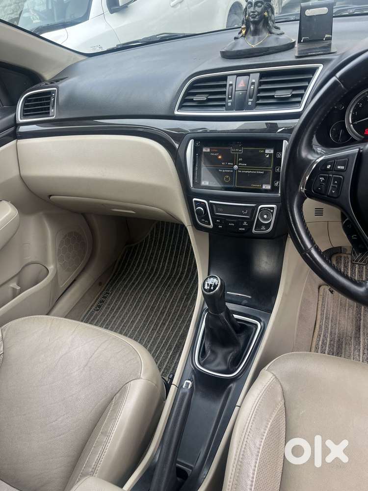 Maruti Suzuki Ciaz 1.5 Alpha Shvs Petrol, 2017, Petrol