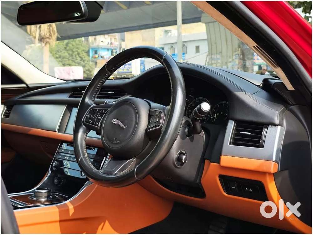 Jaguar Xf, 2018, Petrol