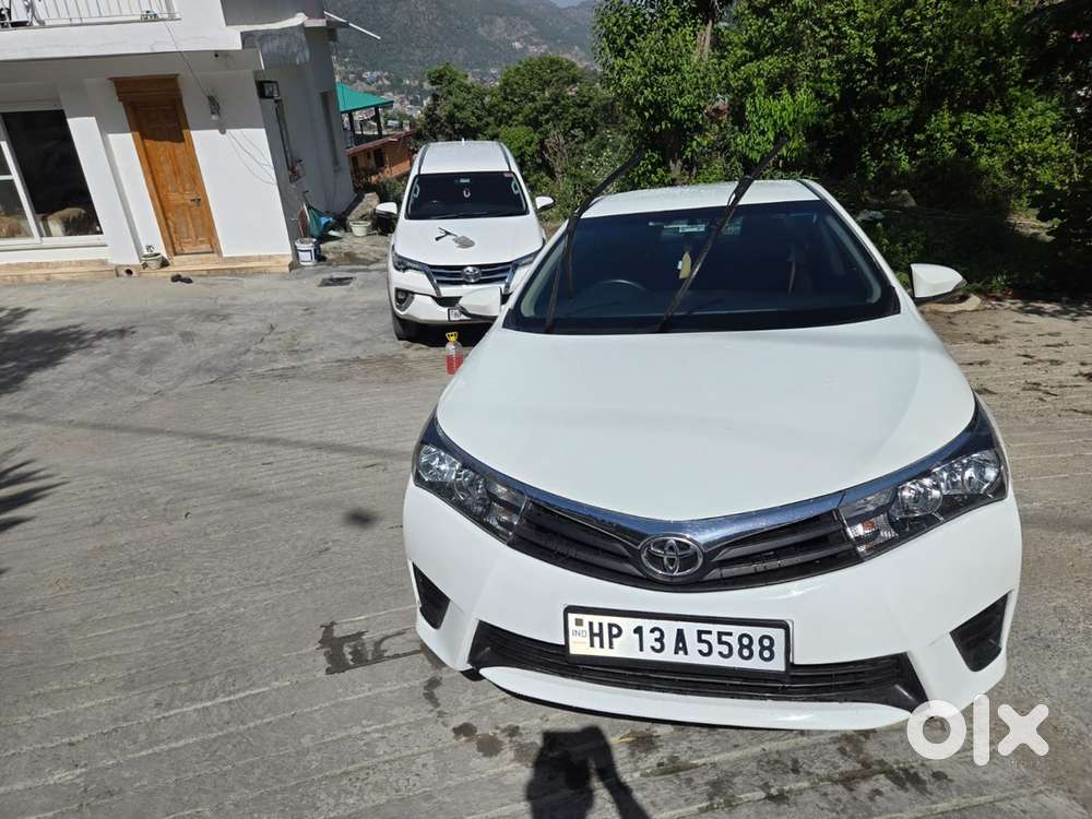 Toyota Corolla Altis 2016 Petrol Well Maintained