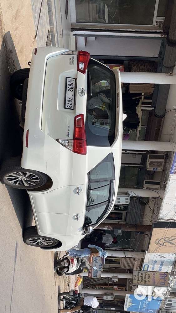 Toyota Innova Crysta [ ] 2.4 Gx At 7 Str, 2021, Diesel