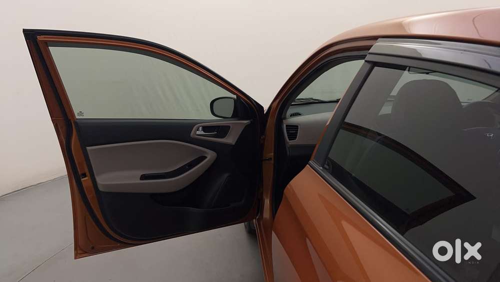 Hyundai Elite I20 1.2 Asta (o) Cvt, 2019, Petrol