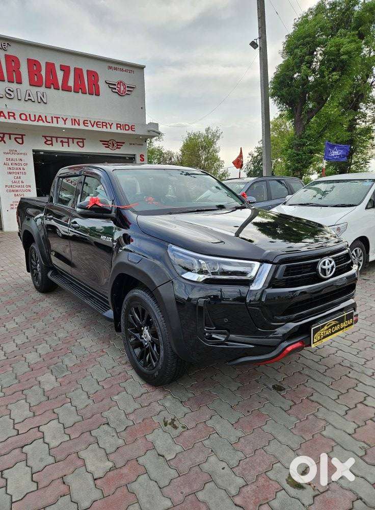 Toyota Hilux Black Edition Diesel Turbo Automatic, 2025, Diesel