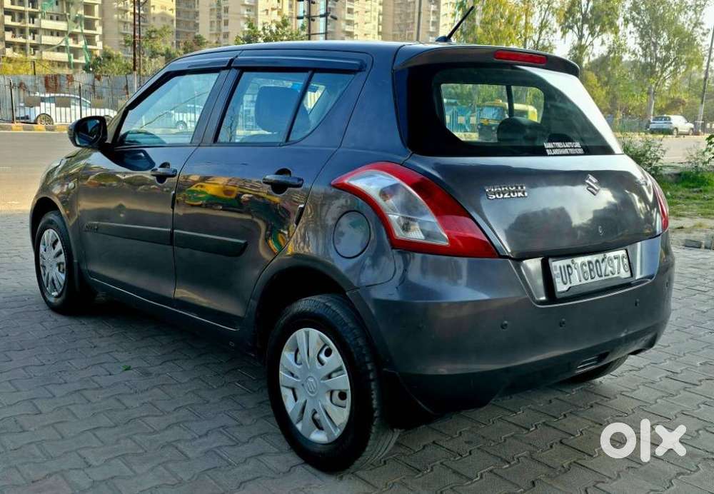 Maruti Suzuki Swift Lxi Optional-o, 2017, Petrol