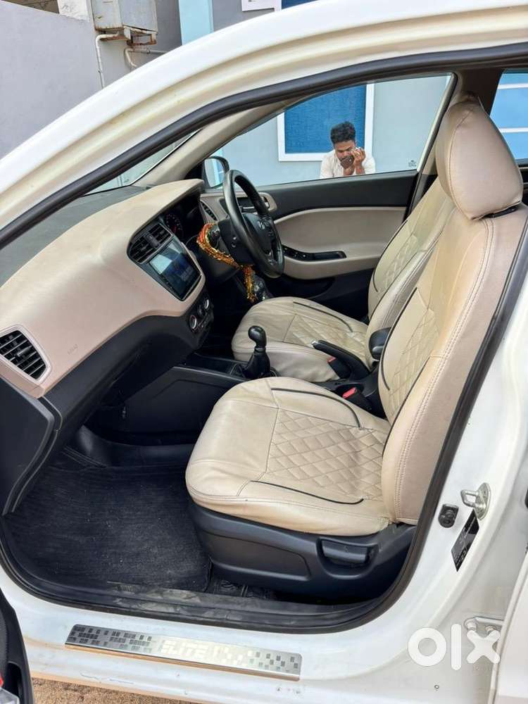 Hyundai I20 2020 Petrol Showroom Track