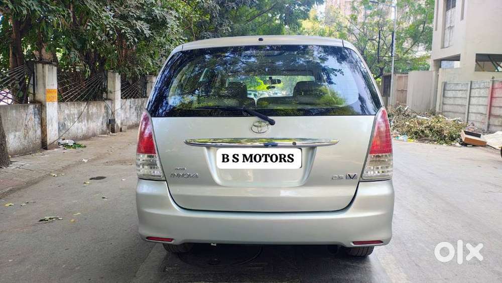 Toyota Innova 2.5 Vx 8 Seater Bs Iv, 2007, Diesel
