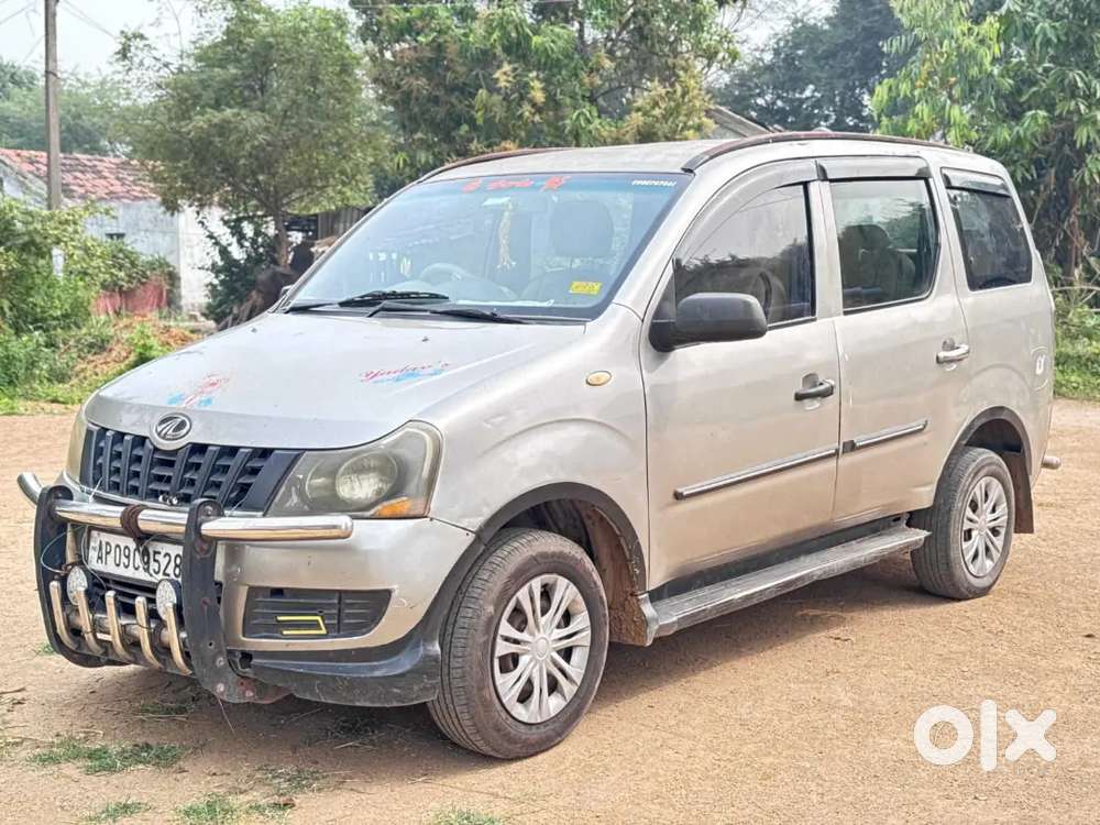 Mahindra Xylo 2013