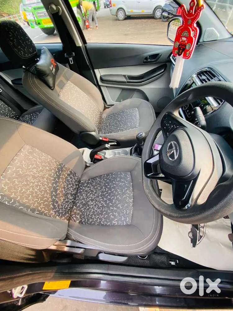 Tata Tiago 2023 Xt