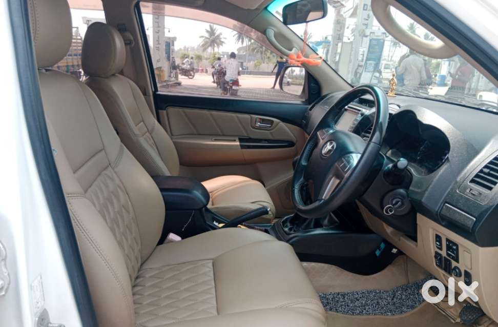Toyota Fortuner 3.0 4x2 Mt, 2015, Diesel