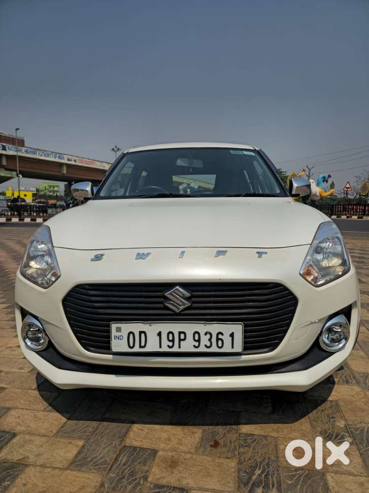 Maruti Suzuki Swift 2018 Zxi, 2019, Petrol