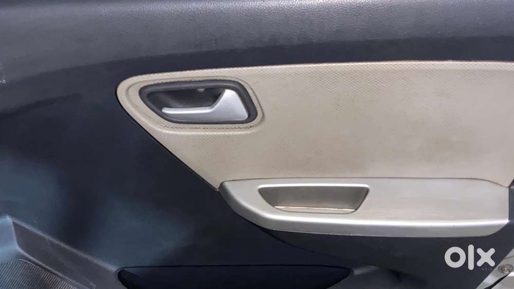 Maruti Suzuki Alto K10 Vxi, 2015, Petrol