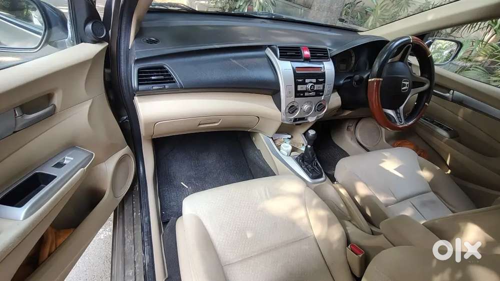 Honda City Petrol Very Well Maintained Single User 35k Km Driven Only