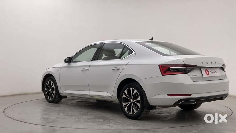 Skoda Superb 2.0 L&k Tsi At, 2021, Petrol