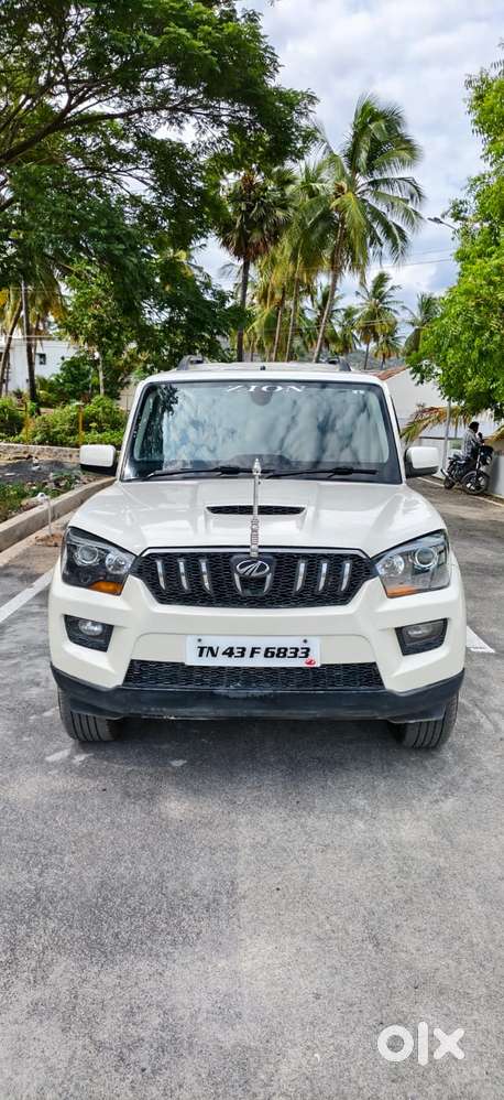 Mahindra Scorpio S10, 2015, Diesel
