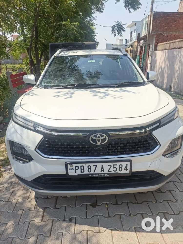 Toyota Urban Cruiser Taisor 2024 Petrol 26325 Km Driven