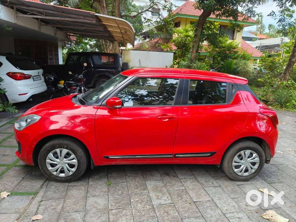 Maruti Suzuki Swift Vxi Ags, 2019, Petrol