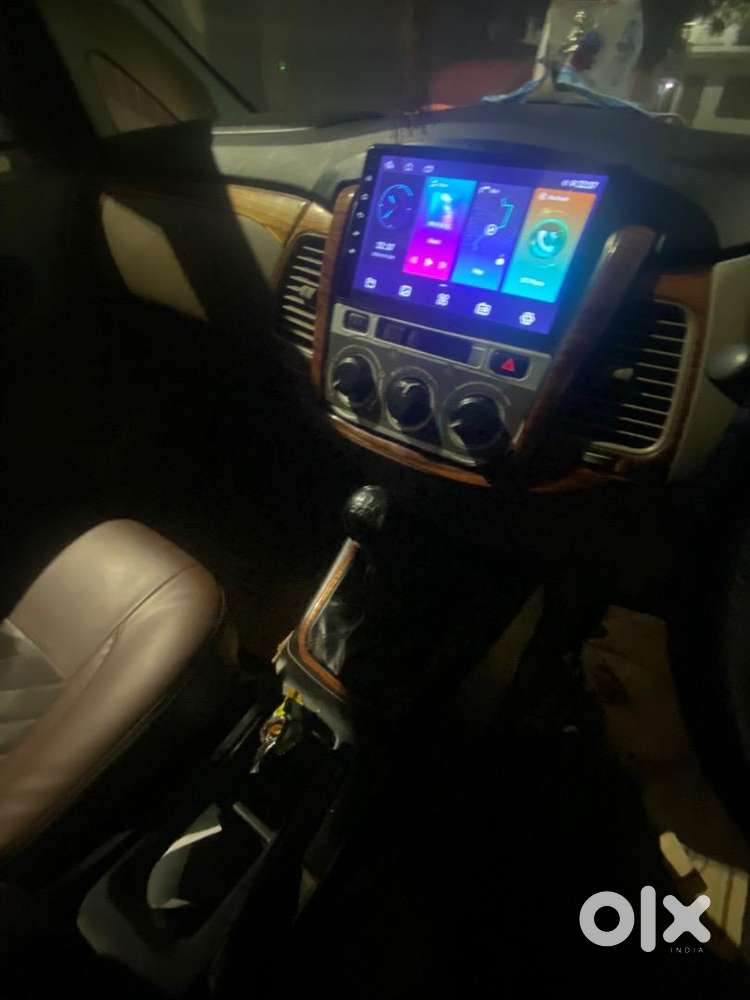 Toyota Innova 2016 Diesel Well Maintained