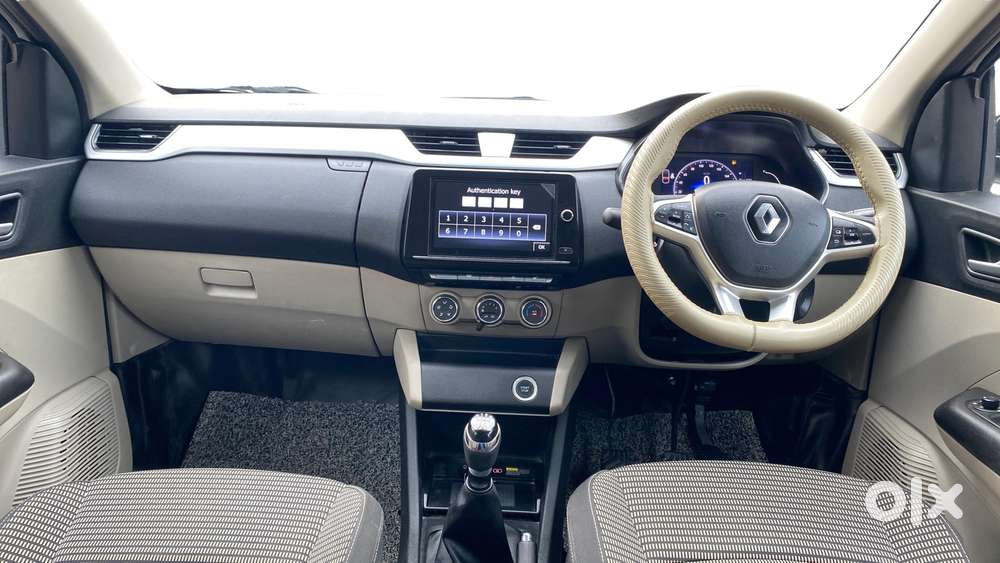 Renault Triber Rxz, 2024, Petrol