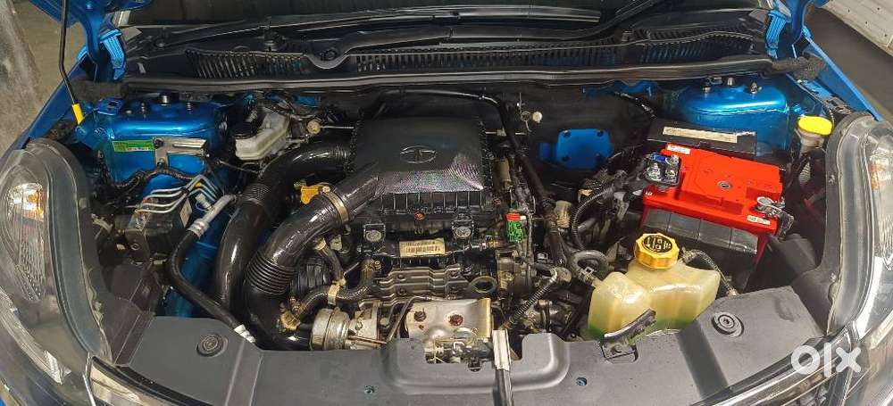 Tata Nexon 1.2 Revotron Xza Plus, 2020, Petrol
