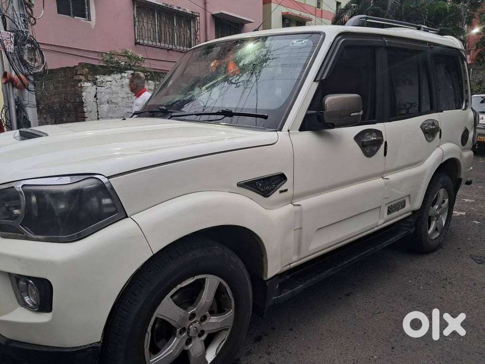 Mahindra Scorpio S11, 2019