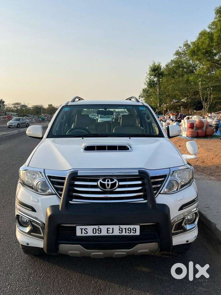 Toyota Fortuner 3.0 4x2 Mt, 2015, Diesel