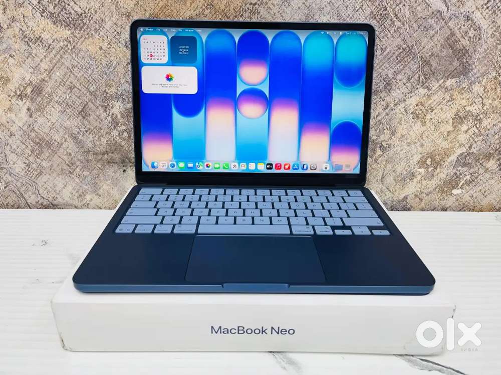 Apple MacBook Neo In Warranty 2027  4Cycle Count Only 100% Bettery Hea