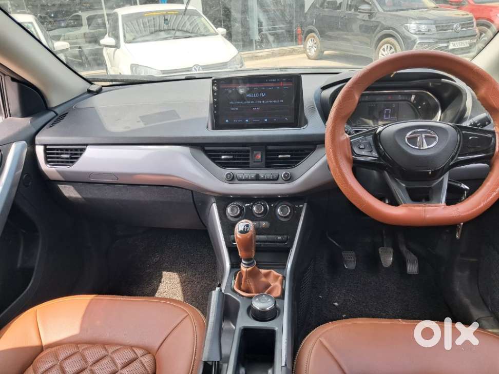 Tata Nexon 1.5 Revotorq Xm (s), 2020, Petrol