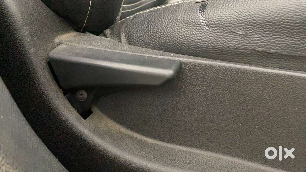 Tata Nexon 1.2 Revotron Xe, 2018, Petrol