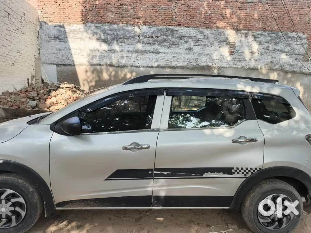Renault Triber Petrol 2022