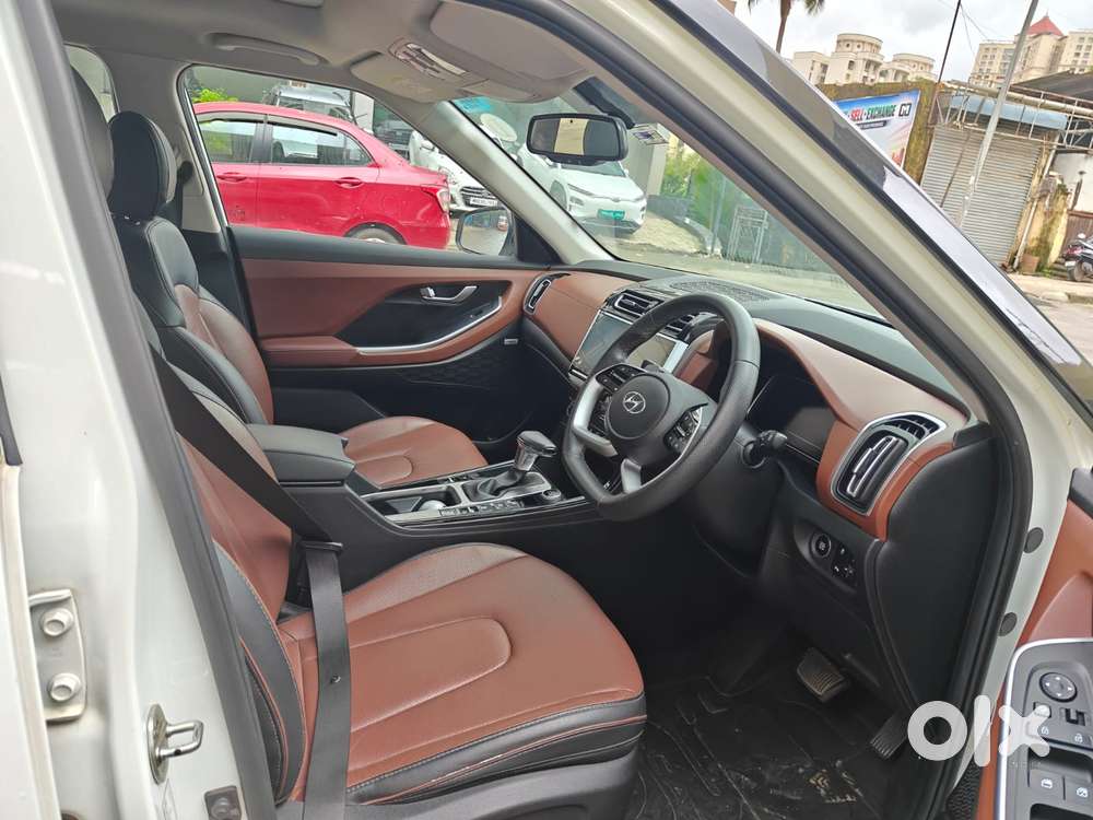 Hyundai Alcazar 2.0 Signature (o) Petrol At 6 Str, 2021, Petrol