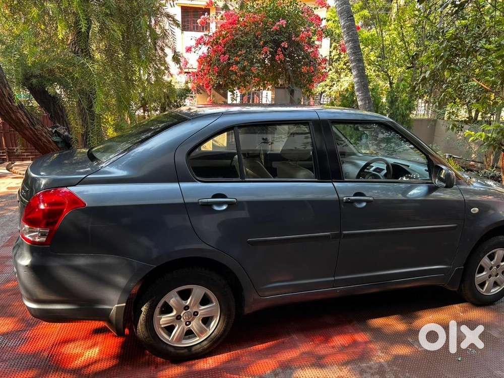 Swift Dzire Petrol