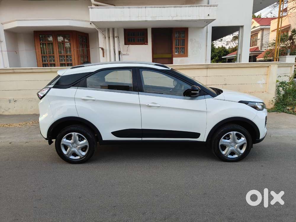 Tata Nexon 1.2 Revotron Xz, 2020, Petrol