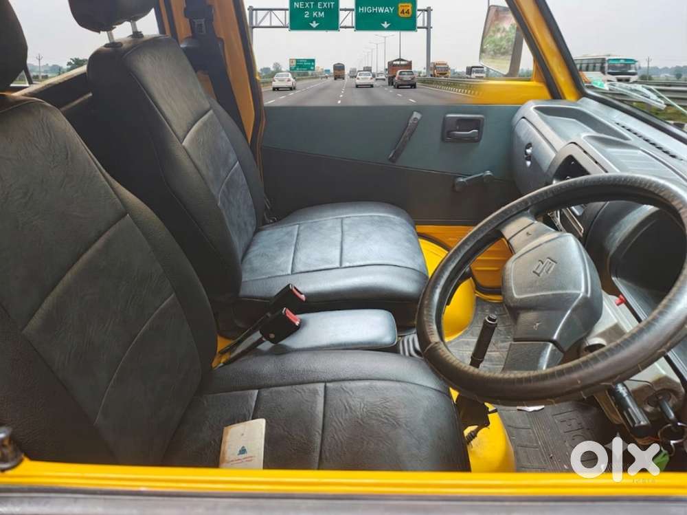 Maruti Omni 8-seater 2013
