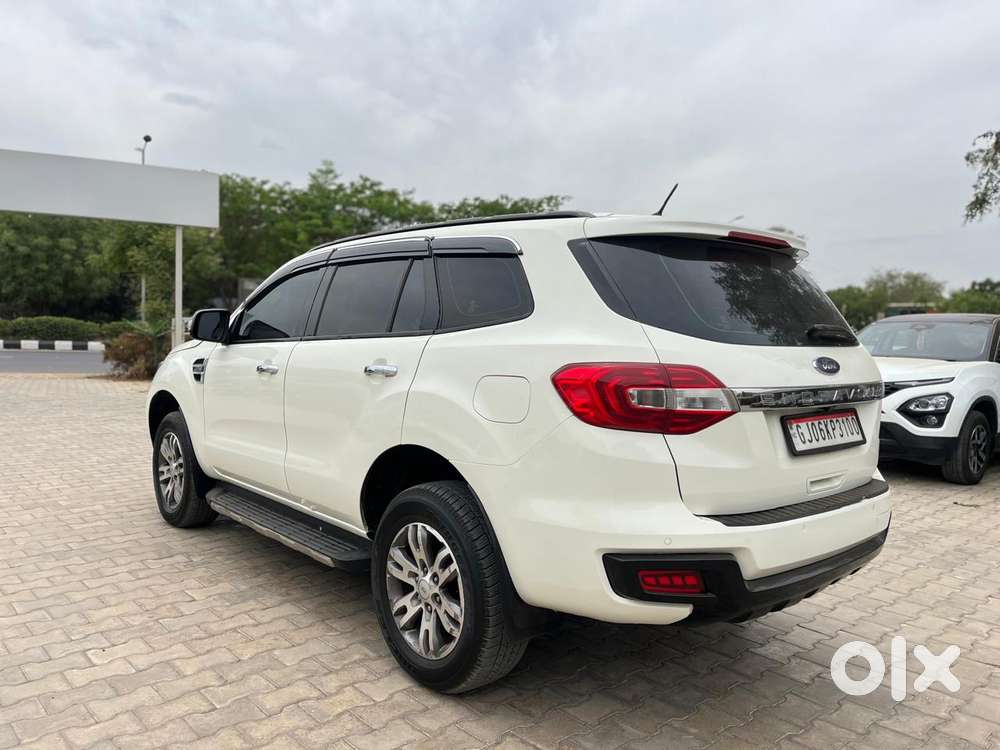 Ford Endeavour 3.2 Titanium At 4x4, 2017, Diesel