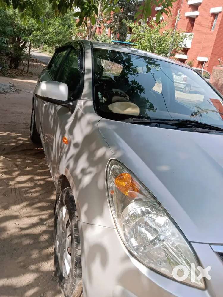 Hyundai I20 2010 Petrol 106000 Km Driven