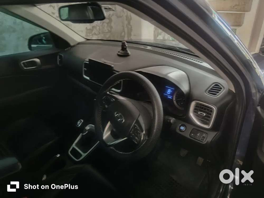 Hyundai Venue 2019 Diesel Well Maintained