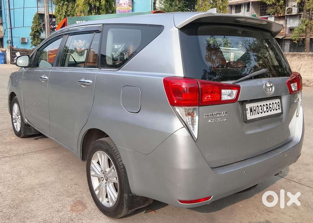 Toyota Innova Crysta 2.8z Automatic, 2016, Diesel