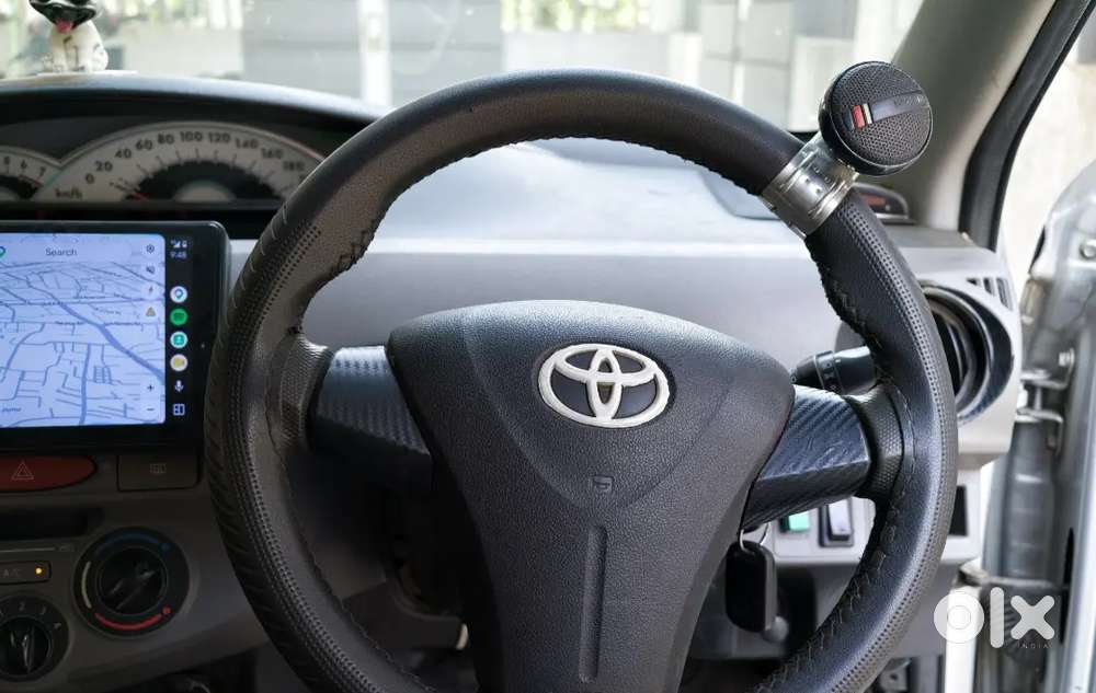 Toyota Etios V 2012 Petrol