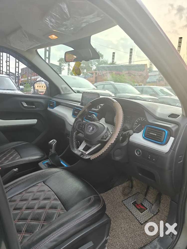 Tata Punch Creative 1.2 Petrol Mt 2023  47,200 Km  Finance Available